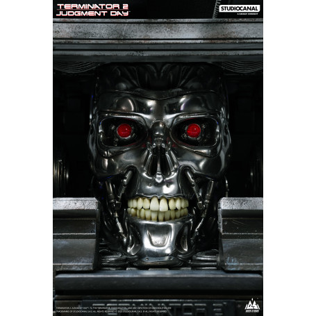 Infinity Studio - Terminator: Dark Fate - T-800 Life Size Bust