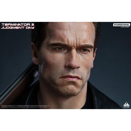 Infinity Studio - Terminator: Dark Fate - T-800 Life Size Bust