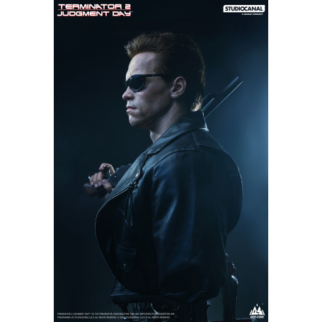 Infinity Studio - Terminator: Dark Fate - T-800 Life Size Bust