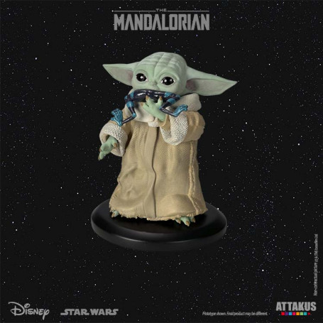 Attakus Starwars - Grogu "Eating the frog" 1/5 - The Mandalorian