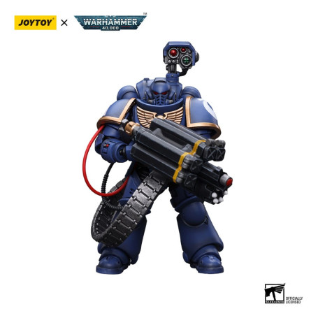 JoyToy Space Marines - Ultramarines - Desolation Marine with Castellan Launcher (Superfrag) 1/18