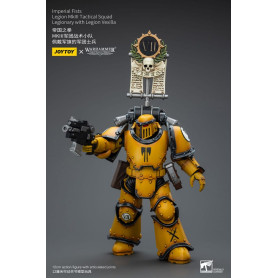 JoyToy - Imperial Fists - Legion MkIII Tactical Squad Legionary with Legion Vexilla - 1/18 - The Horus Heresy