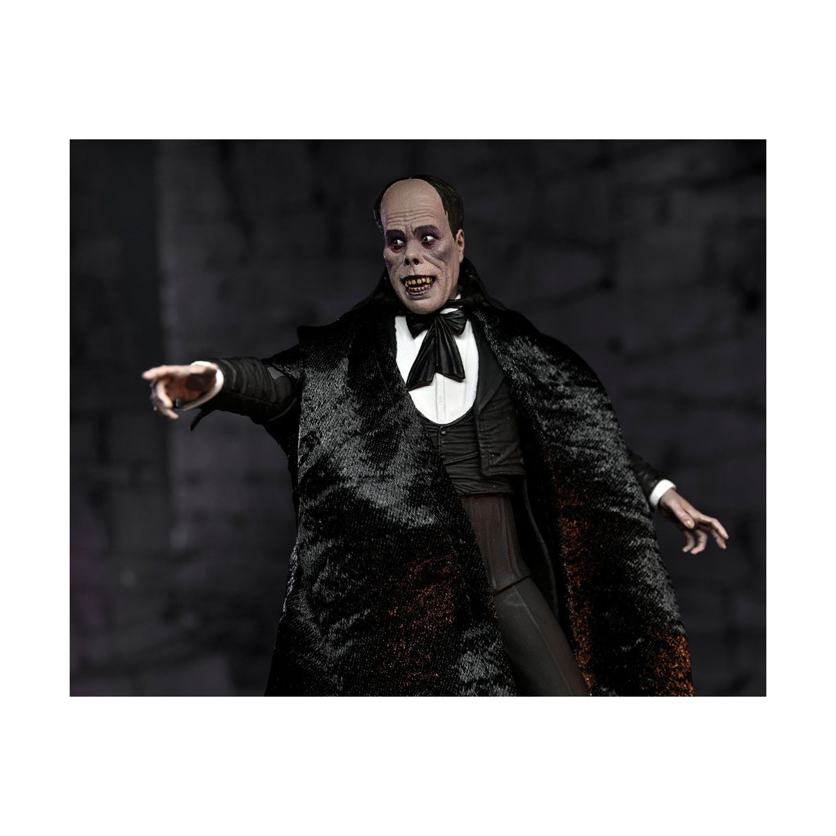 NECA - Ultimate The Phantom of the Opera (1925) color version - Universal Monsters