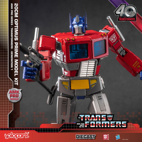Yolopark - Transformers OPTIMUS PRIME - Generation One AMK PRO Series Model Kit