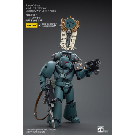 JoyToy Space Marines - Sons of Horus - MKIV Tactical Squad Legionary with Legion Vexilla 2 1/18 - Warhammer 40K