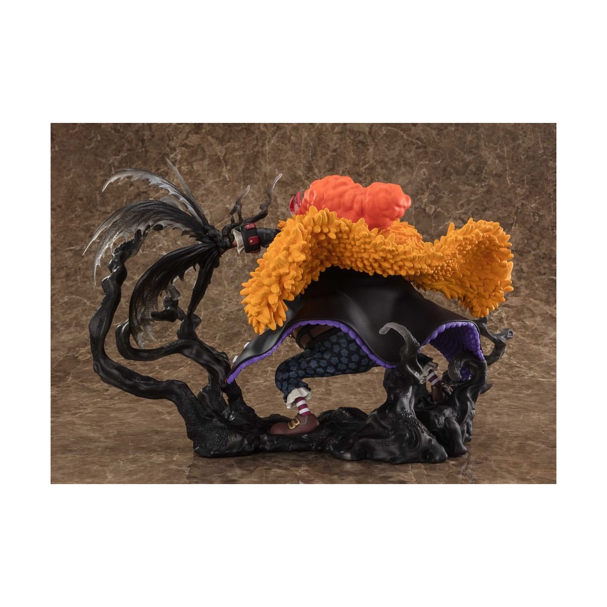 Bandai One Piece - Marshall D. Teach -Kurouzu - Figuarts Zero Extra Battle