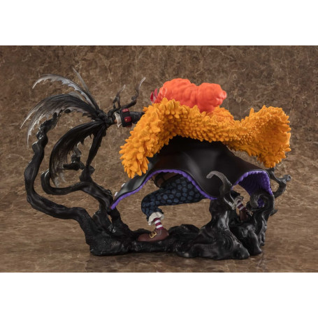 Bandai One Piece - Marshall D. Teach -Kurouzu - Figuarts Zero Extra Battle