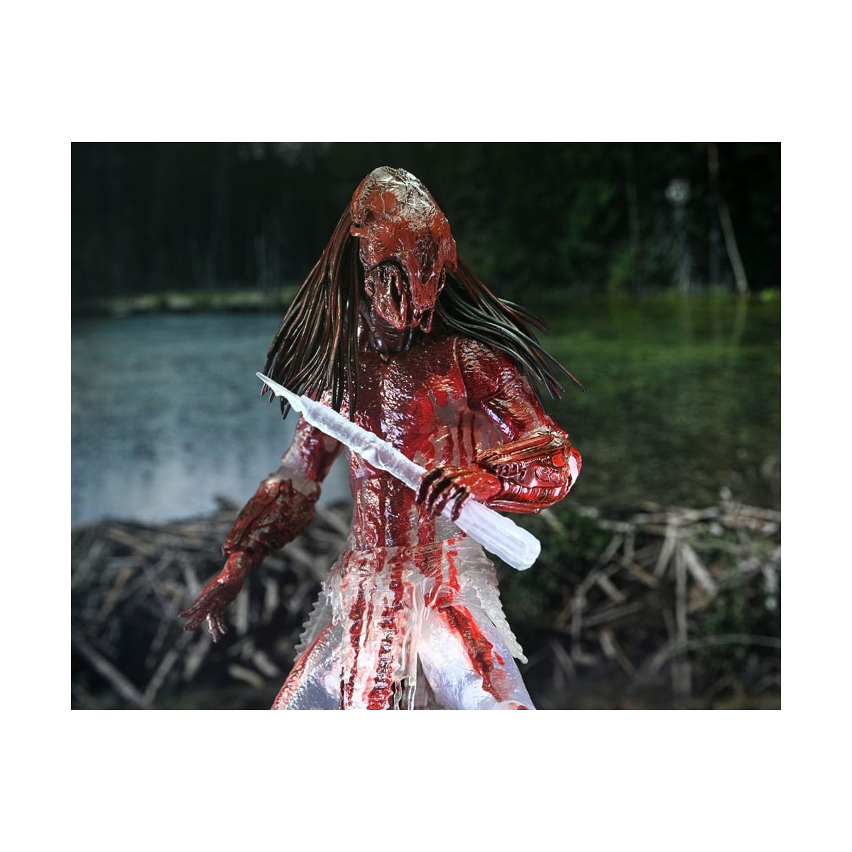 Neca Predator - Ultimate Feral Bear Blood Predator - Prey