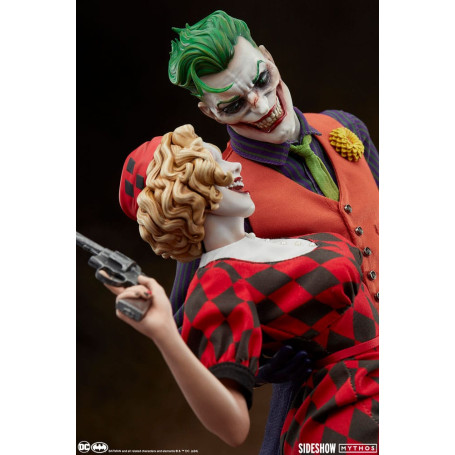 Sideshow DC Comics Mythos - The Joker and Harley Quinn: Lawless Love