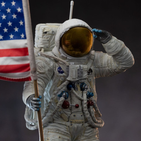 Iron Studios - NASA Apollo 11 Astronaut 1/10 BDS Art Scale