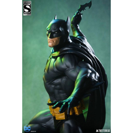 Tweeterhead Sideshow - DC Comics: Batman (Black and Gray Edition) 1/4 Statuette