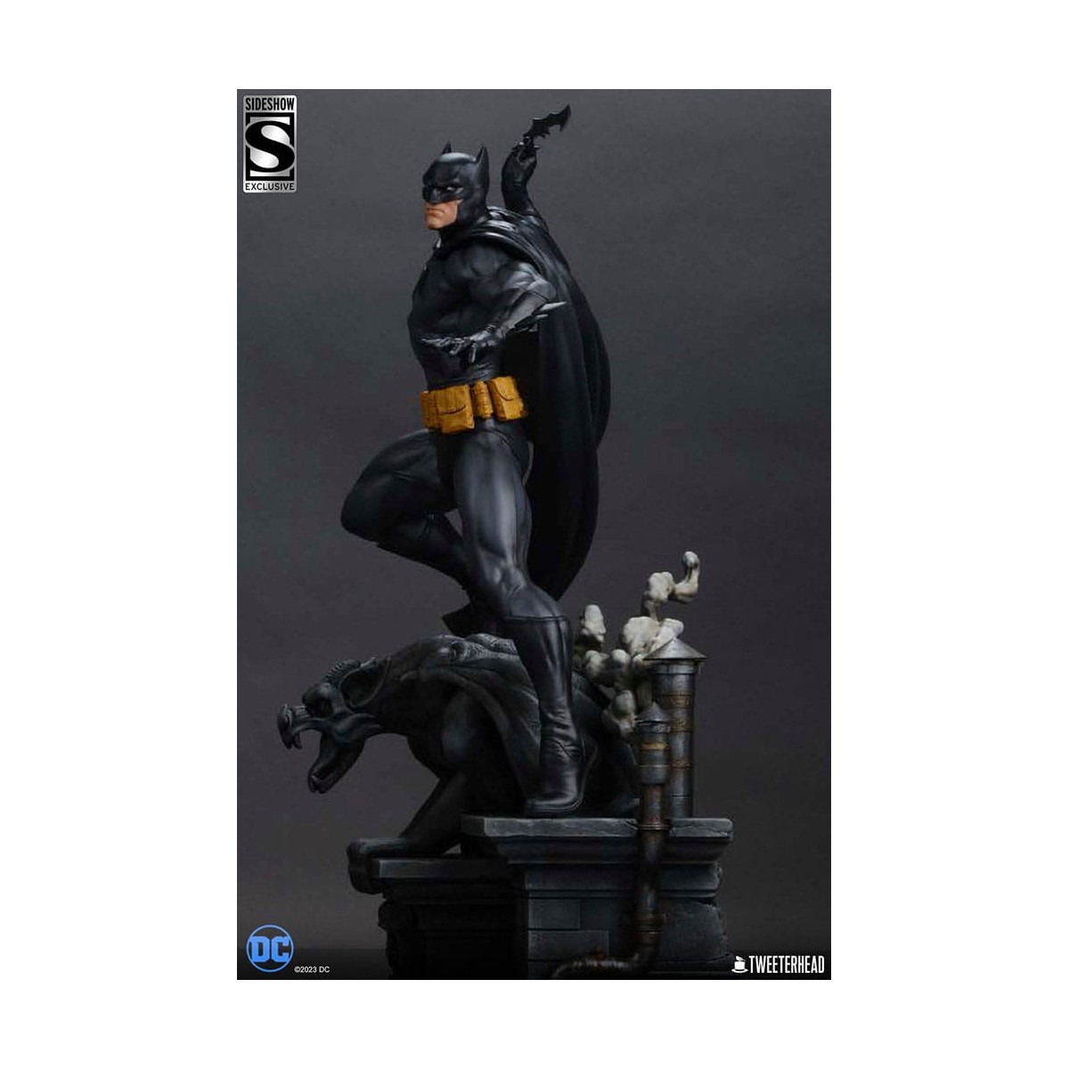 Tweeterhead Sideshow - DC Comics: Batman (Black and Gray Edition) 1/4 Statuette