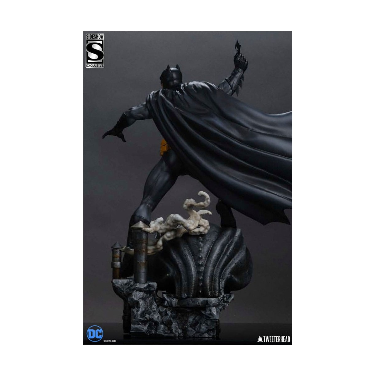 Tweeterhead Sideshow - DC Comics: Batman (Black and Gray Edition) 1/4 Statuette