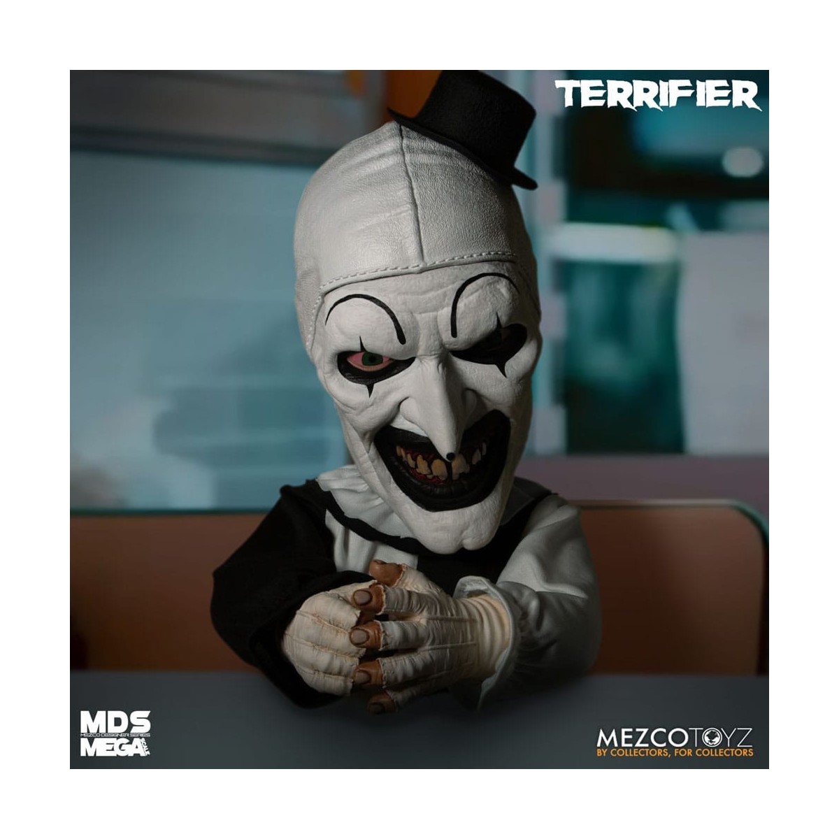 Mezco MDS Mega Scale - Art the Clown - Terrifier