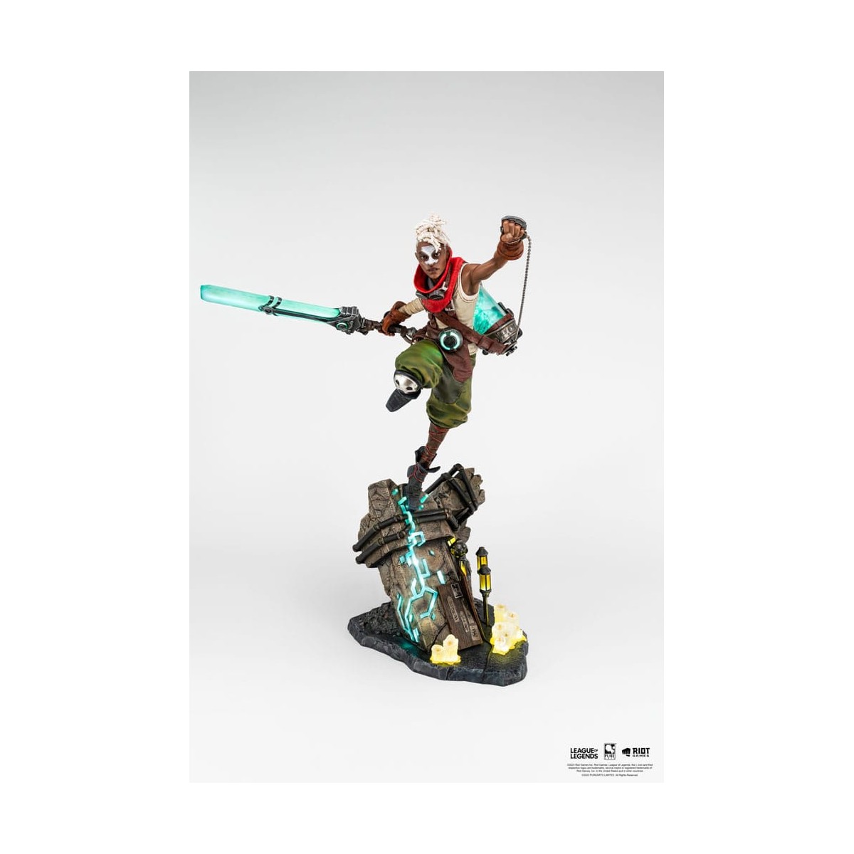 Pure Arts - League of Legends Ekko 1/4 Scale Statue
