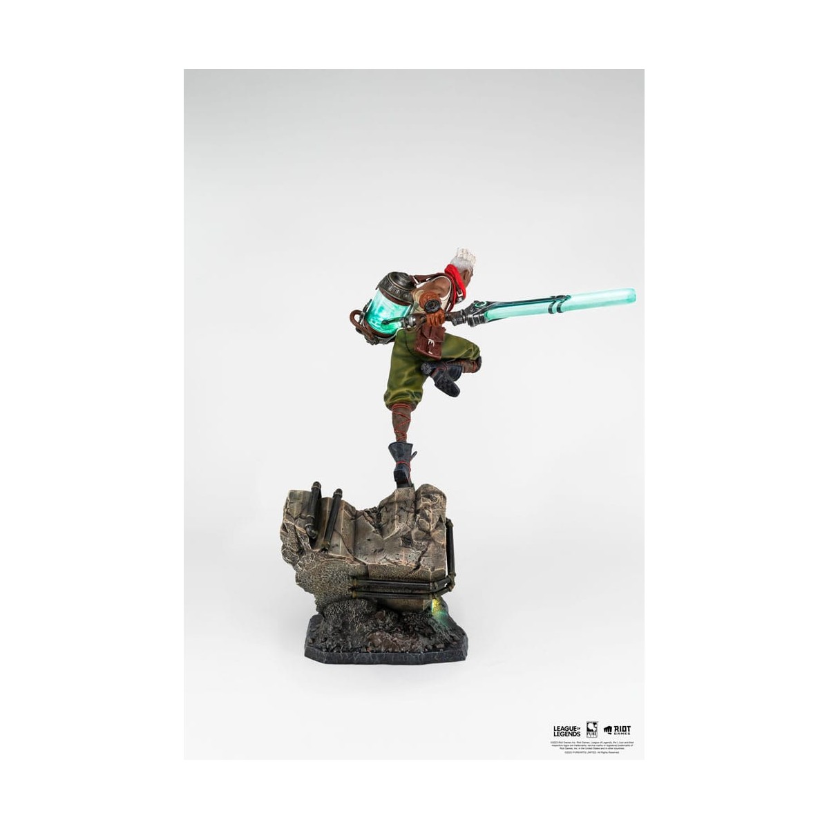 Pure Arts - League of Legends Ekko 1/4 Scale Statue