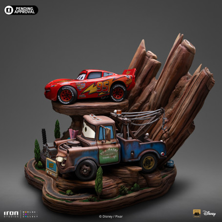 Iron Studios - Disney Pixar - Deluxe Art Scale Lightning McQueen & Tow Mater 1/10 - Cars