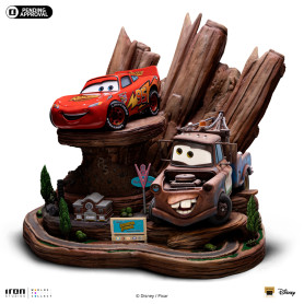 Iron Studios - Disney Pixar - Deluxe Art Scale Lightning McQueen & Tow Mater 1/10 - Cars