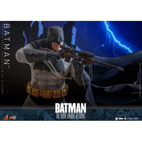 Hot Toys - BATMAN - Batman: The Dark Knight Returns Comic Masterpiece 1/6