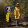 Kidrobot Coraline - Coraline with Button Eyes - Lebensgroße Puppe 1/1