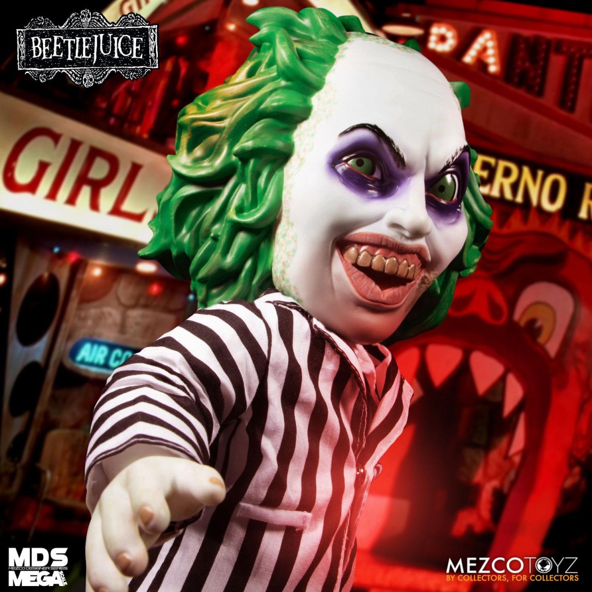 Mezco MDS Mega Scale - Beetlejuice