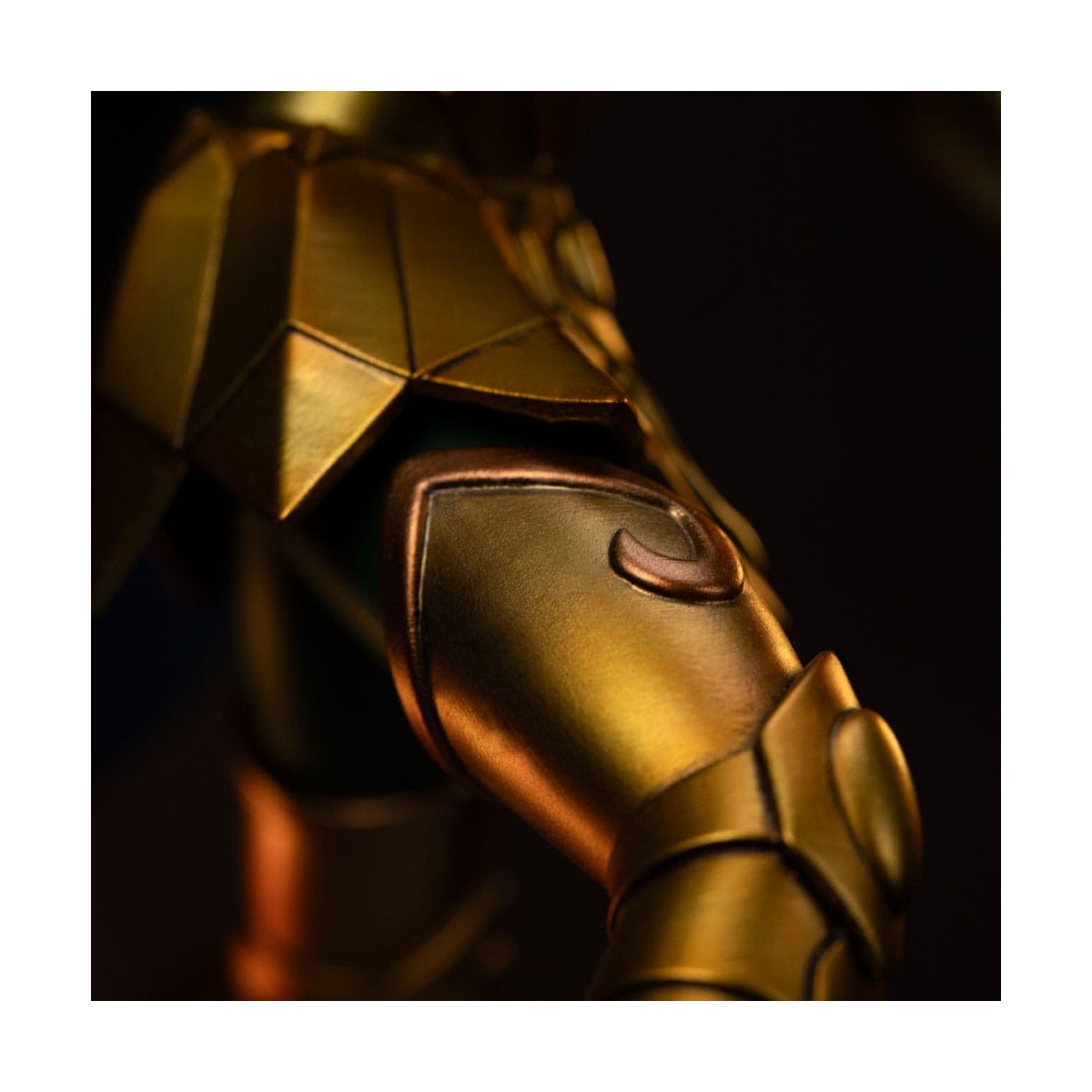 Iron Studios - Saint Seiya - Scorpio Milo BDS Art Scale 1/10 - Die Ritter des Zodiakus Milo des Skorpions