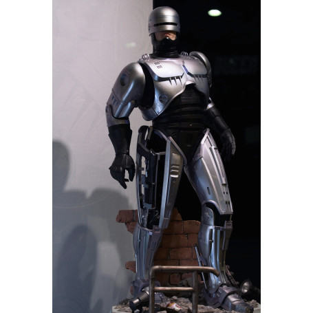 Infinity Studio - Robocop 1/2 Scale Statue Premium Version