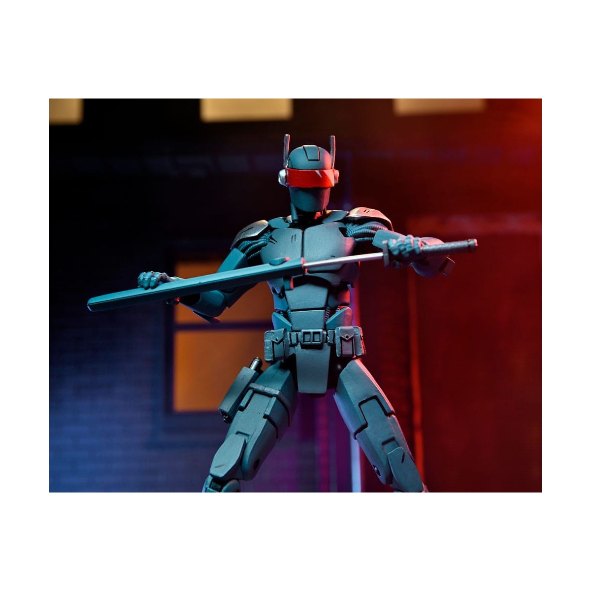 NECA - IDW Comics - Ultimate SYNJA PATROL BOT - The Last Ronin - TMNT - Teenage Mutant Ninja Turtles