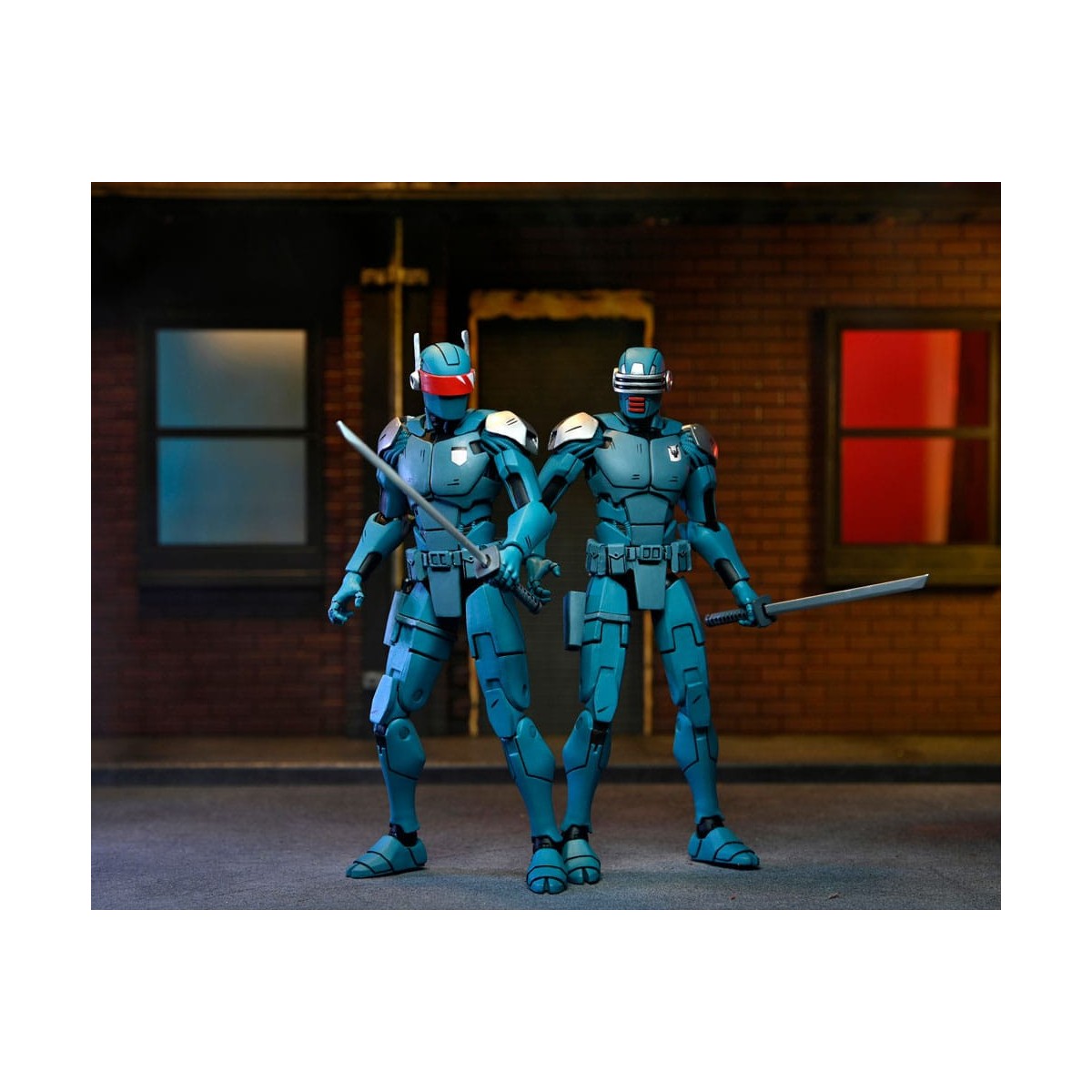 NECA - IDW Comics - Ultimate SYNJA PATROL BOT - The Last Ronin - TMNT - Teenage Mutant Ninja Turtles
