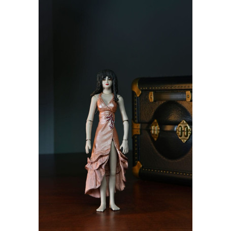 Neca - Puppet Master - Toulon's Puppet Case & Leech Woman