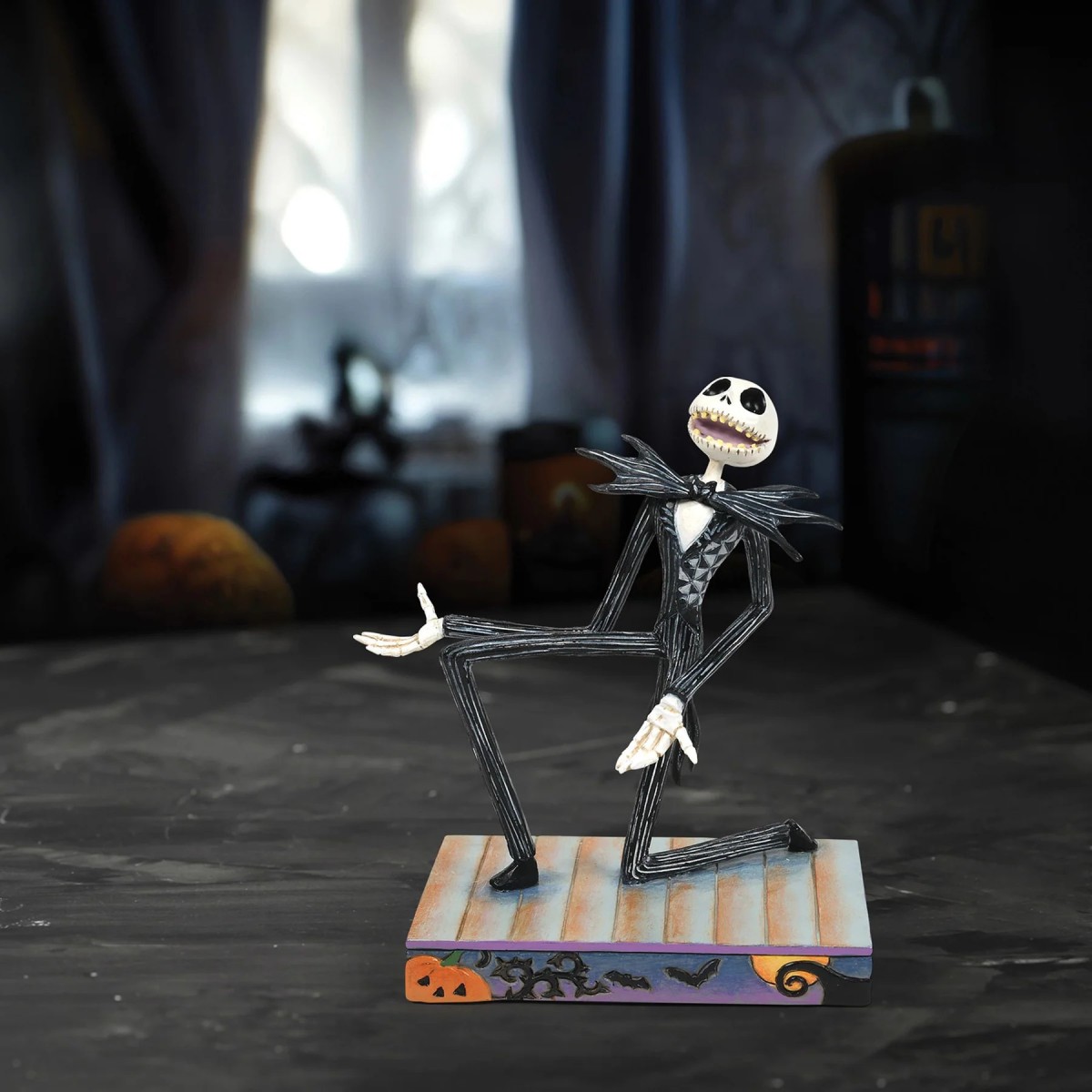Enesco - Jack Skellington Personnality Pose - Das seltsame Weihnachtsfest des Mr. Jack - Disney Tradition by Jim Shore