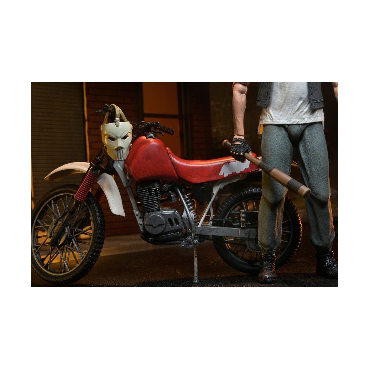 Neca - TMNT - Casey Jones with Dirt Bike - Teenage Mutant Ninja Turtles - Die Ninja Turtles - The Movie