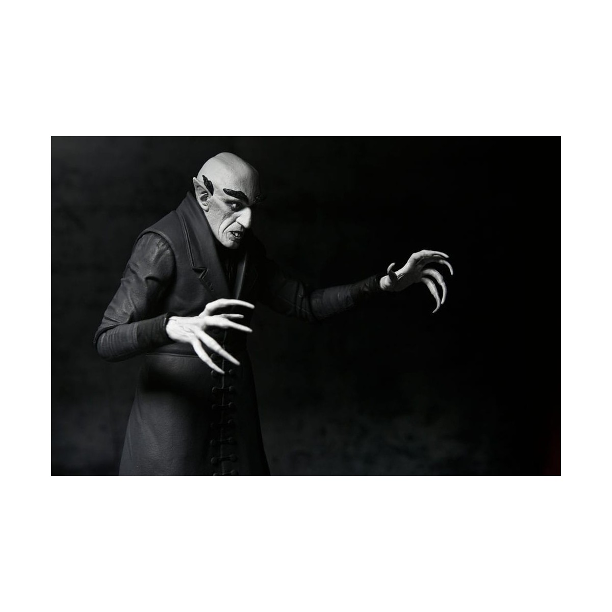 NECA - Ultimate Count Orlok (Nosferatu) Black & White Version - Universal Monsters