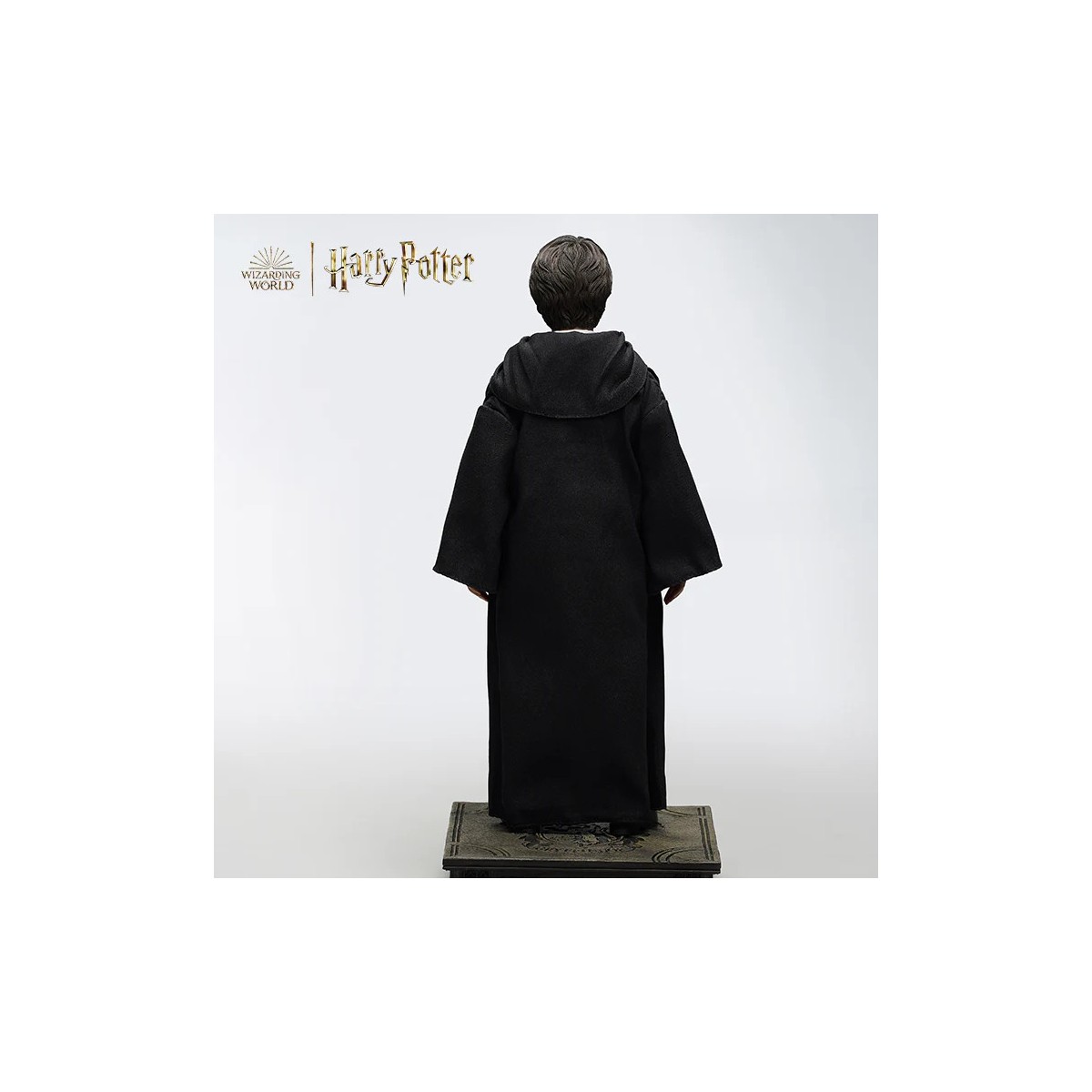 INART - Harry Potter 1/6 Scale Collectible Figure - Standard Version