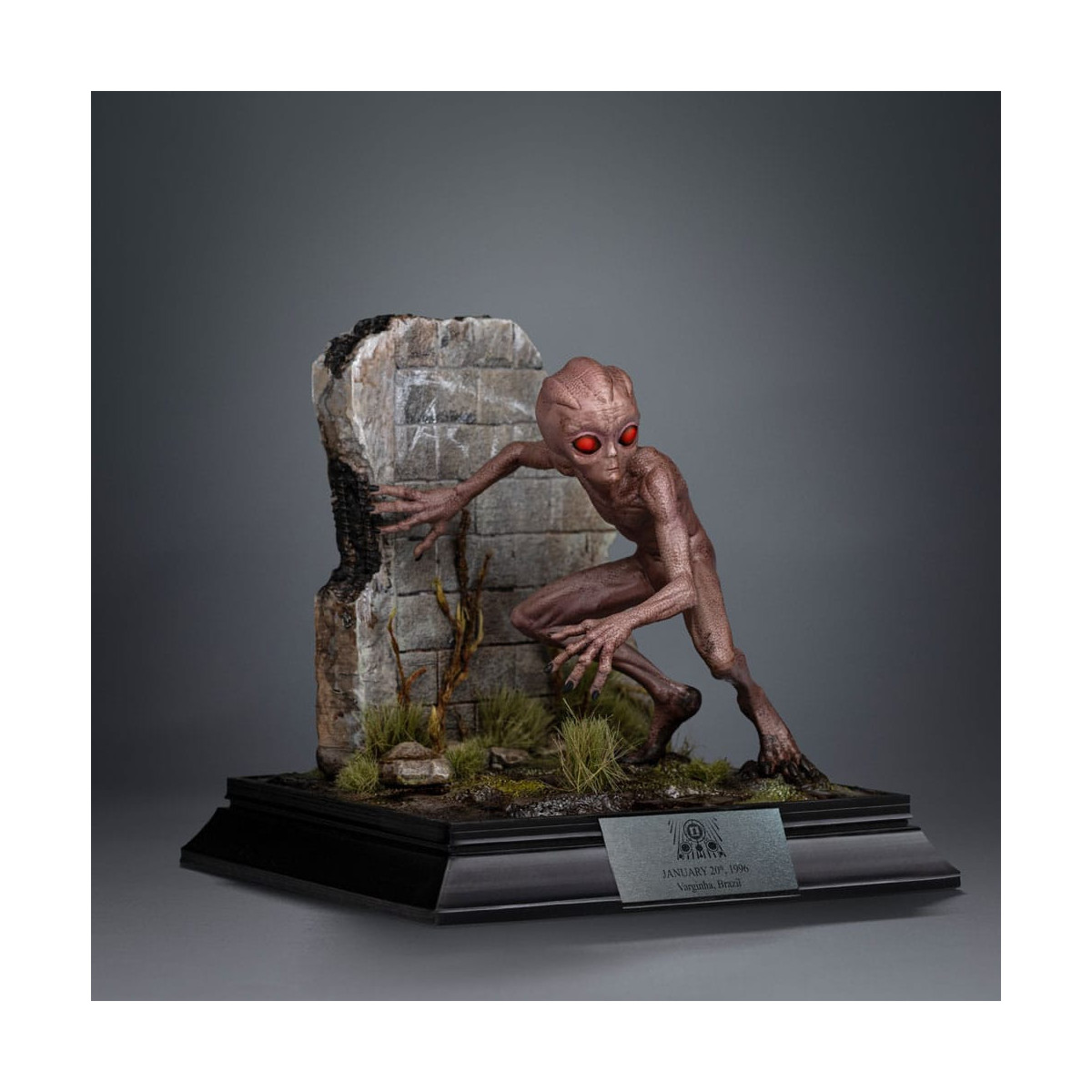 Iron Studios - I want to Believe - E.T. Varginha 1/10 BDS Art Scale
