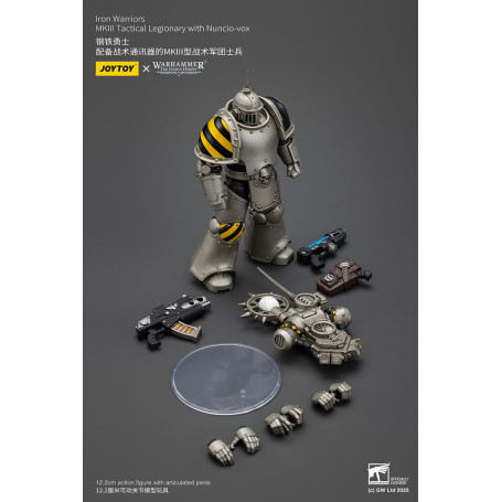 Joytoy - Warhammer - Iron Warriors Mk III Tactical Squad - Mk III Tactical Legionary mit Nuncio-vox