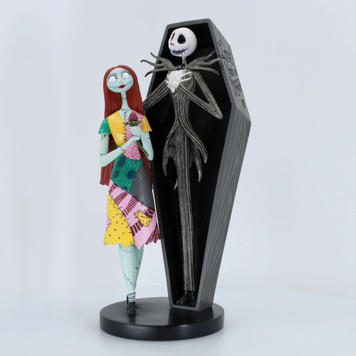 Enesco - Jack und Sally Sarg - Das seltsame Weihnachtsfest des Mr. Jack - Disney Showcase