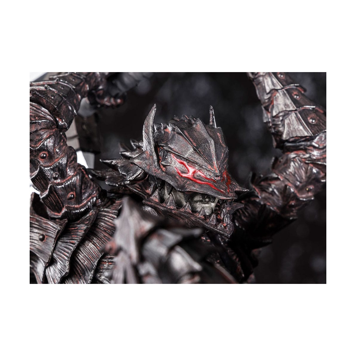 Bandai Tamashii - Guts Berserker Armor - Figuarts Zero Metallische Berührung - Berserk