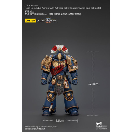 JoyToy - Space Marines II - Ultramarines Relic Secundus Armour with Artificer Bolt Rifle Chainsword and Bolt Pistol 1/18