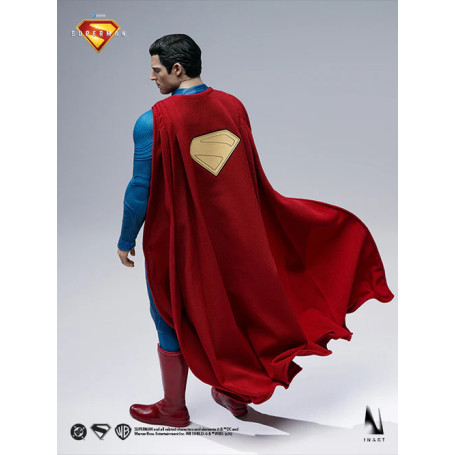 INART - Superman 1/6 Scale Collectible Figure - Superman (2025)