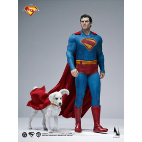 INART - Superman 1/6 Scale Collectible Figure - Superman (2025)