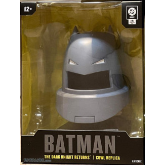 Mc Farlane DC Direct - Batman: Dark Knight Returns Gepanzerte Batman Kutte Replik 1/3 - Batman Maske