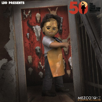 Mezco Lebendige Tote Puppen Kettensägenmassaker - Leatherface Deluxe Edition - The Texas Chainsaw Massacre (1974)