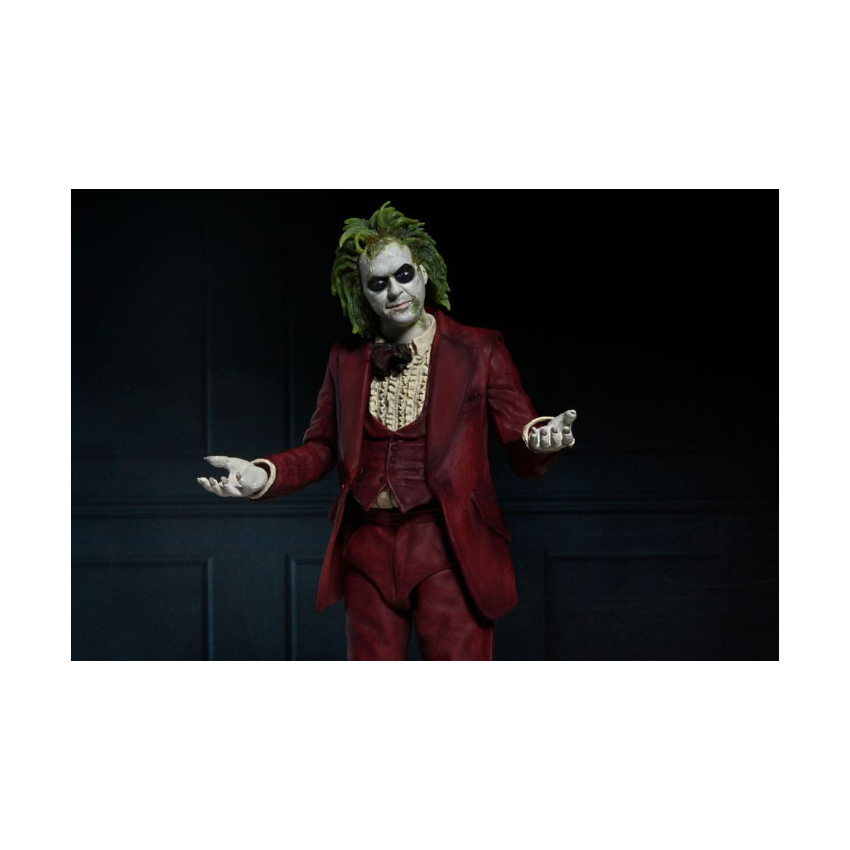 Neca Beetlejuice Beetlejuice - Ultimate Red Tuxedo Beetlejuice