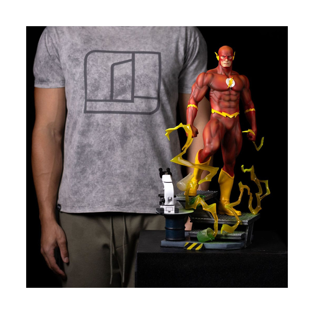 Iron Studios DC Comics - FLASH - Vermächtnis Replik 1/4