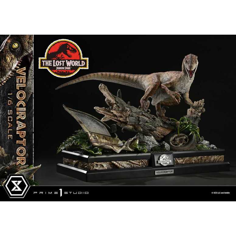 Prime 1 Studio - Jurassic Park II - Statue Legacy Museum Collection 1/6 Velociraptor Bonus Version 41 cm