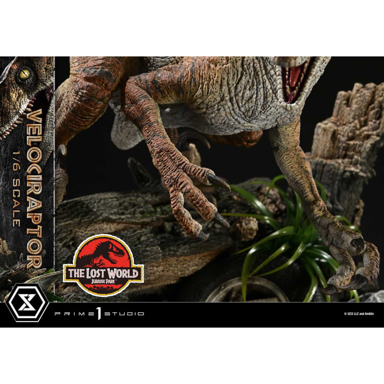 Prime 1 Studio - Jurassic Park II - Statue Legacy Museum Collection 1/6 Velociraptor Bonus Version 41 cm