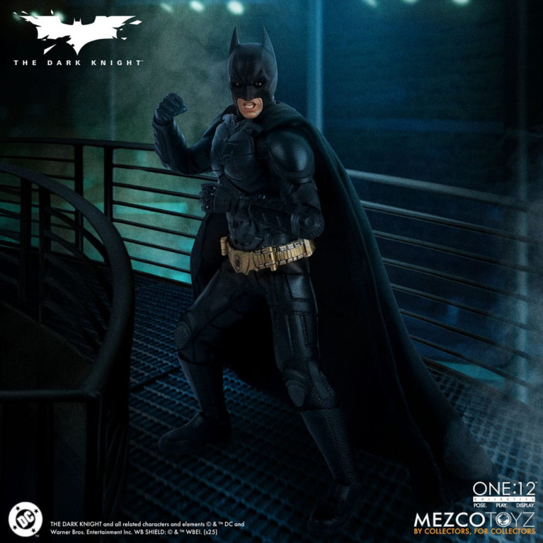 Mezco One 12 - Der dunkle Ritter - BATMAN - DC Comics