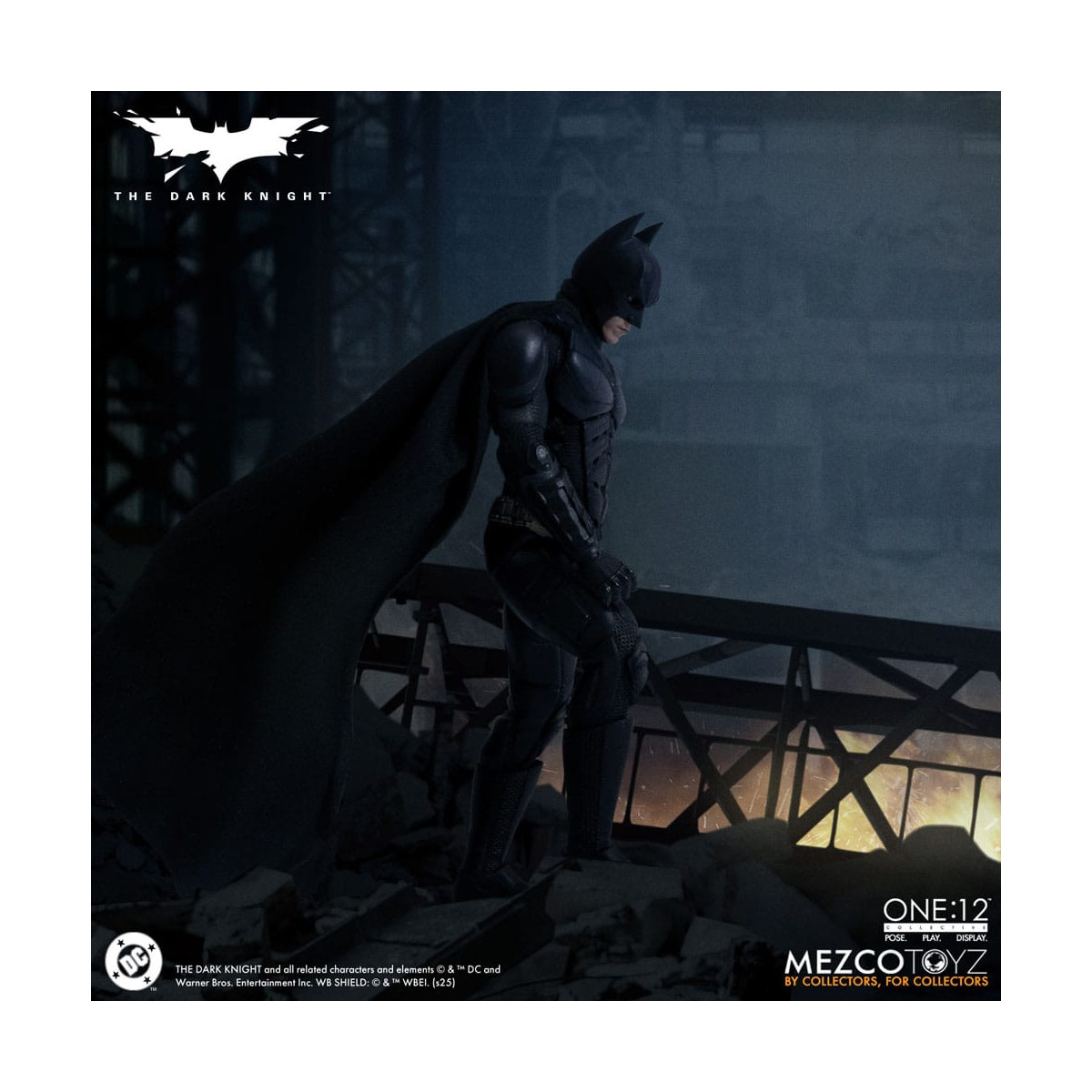 Mezco One 12 - Der dunkle Ritter - BATMAN - DC Comics