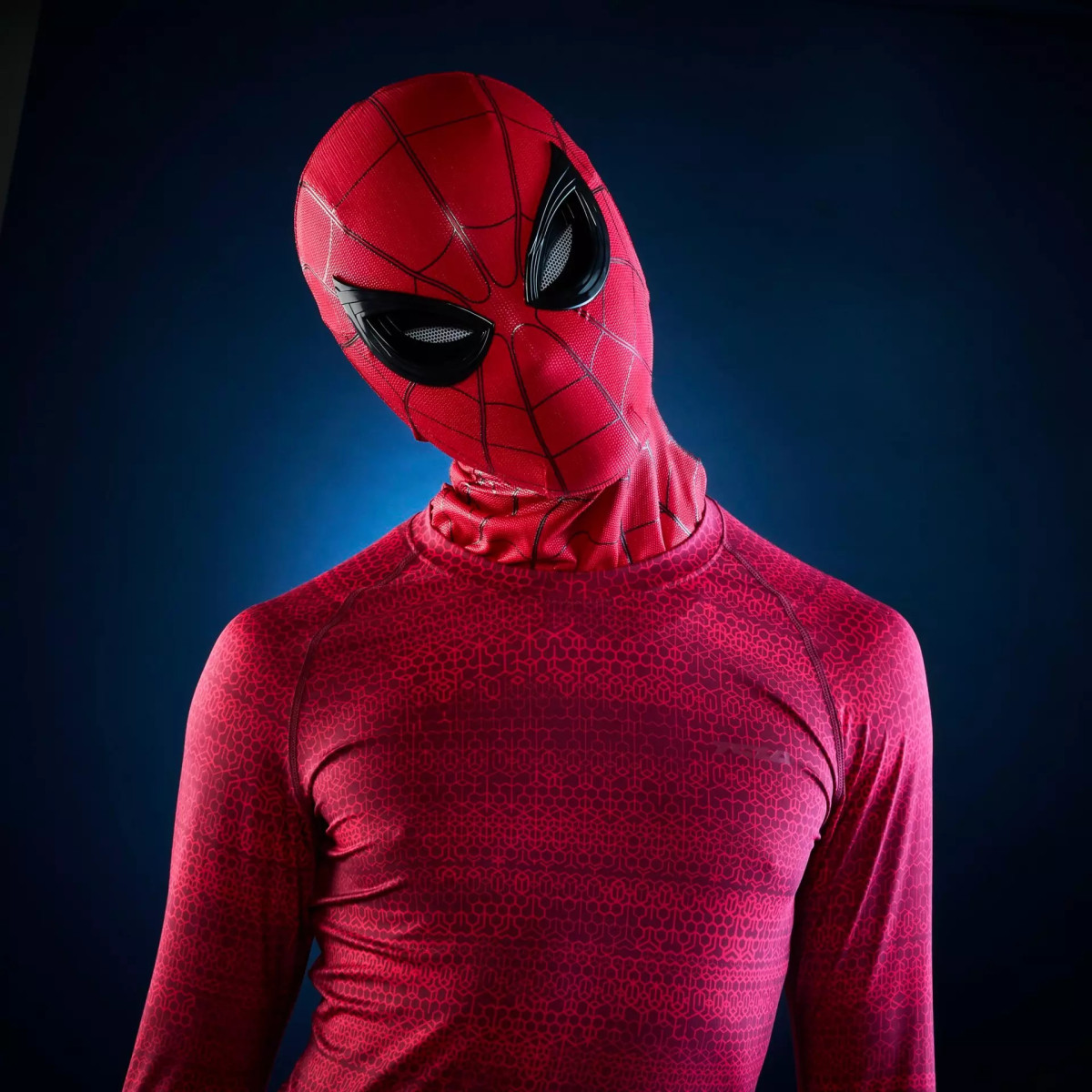 Hasbro - Spider-Man 1/1 elektronische ausdrucksstarke Maske - Marvel Legends Serie